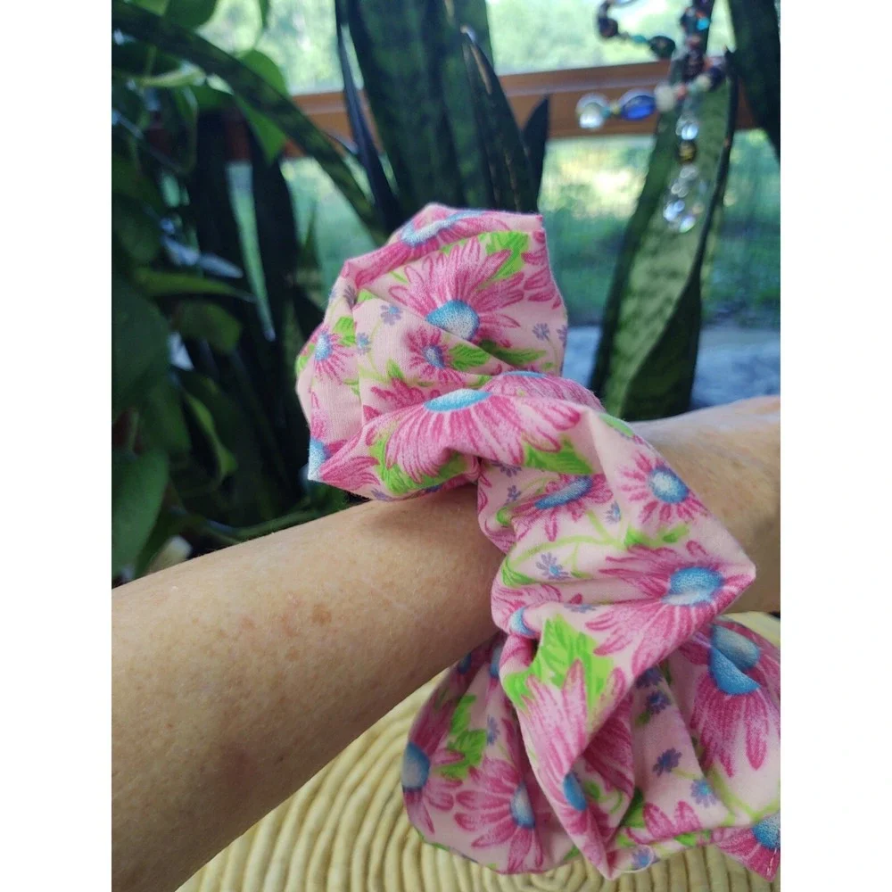 Pink‎ Aster Floral Polyester Cotton Blend XXL Scrunchie 7